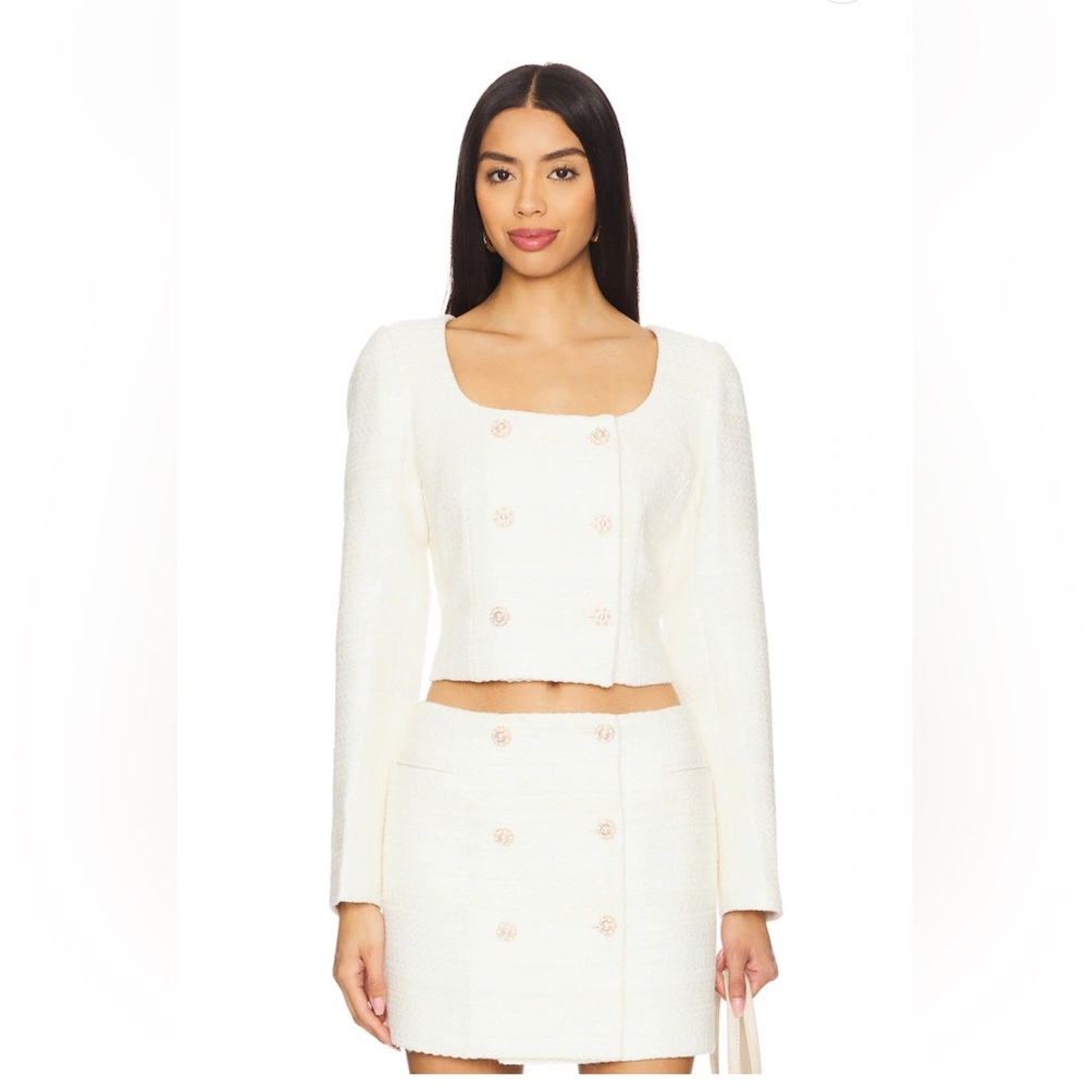 ASTR Women's Elegant Cream Blazer